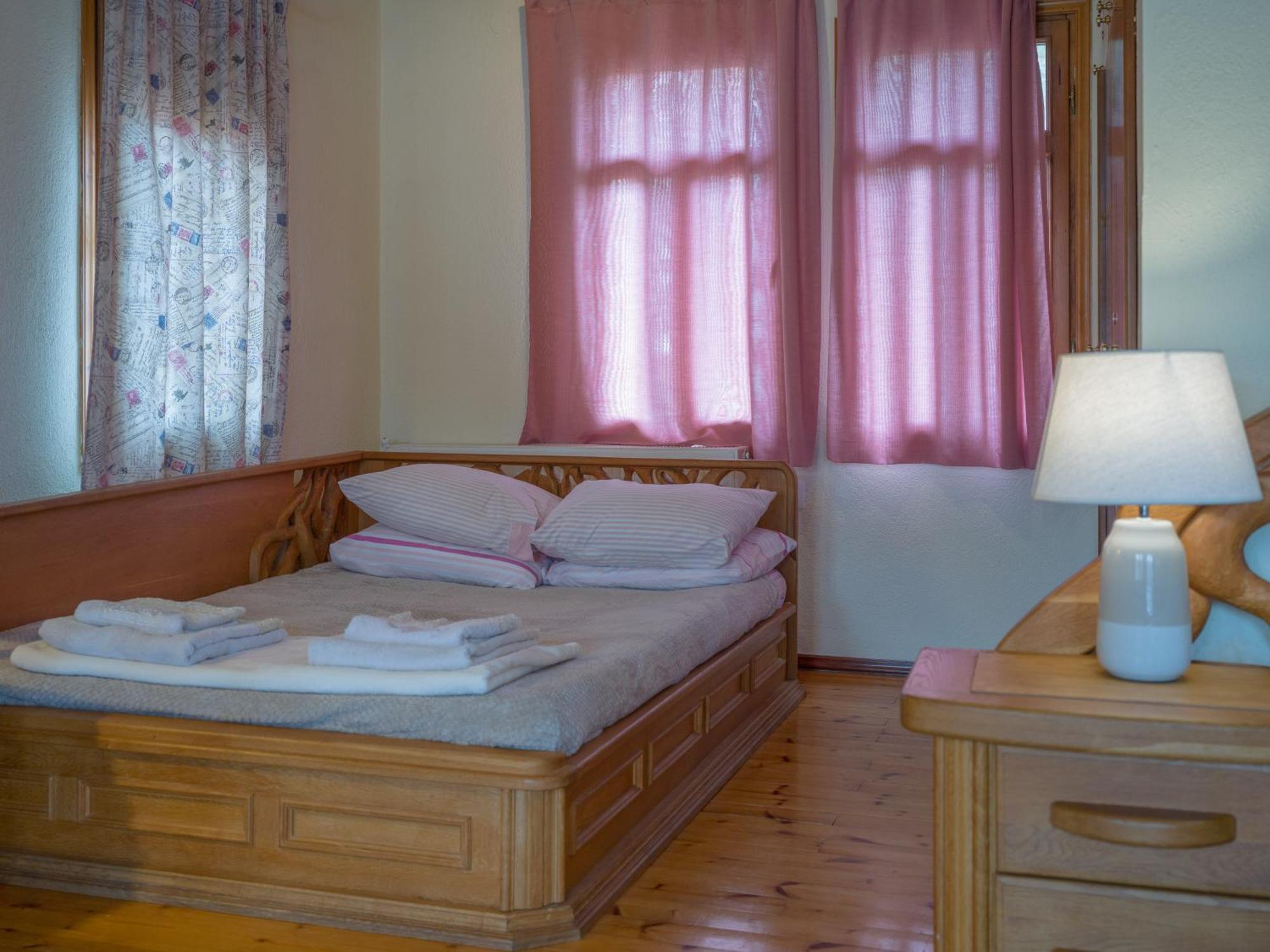 פלורינה Prespes Lake View Family Apartment מראה חיצוני תמונה